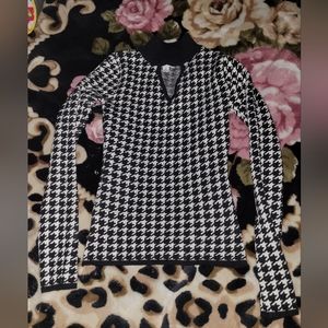 Houndstooth sweater